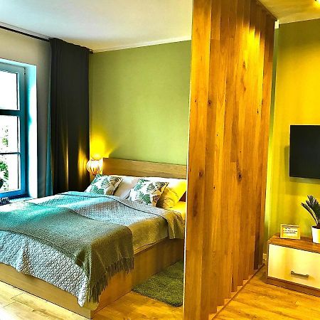 Apartament „Green Wall” Jelenia Góra Zewnętrze zdjęcie