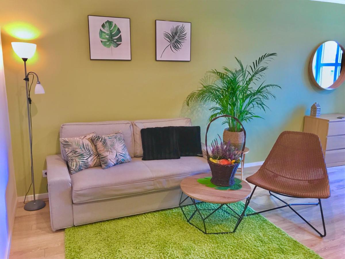 Apartament „Green Wall” Jelenia Góra Zewnętrze zdjęcie